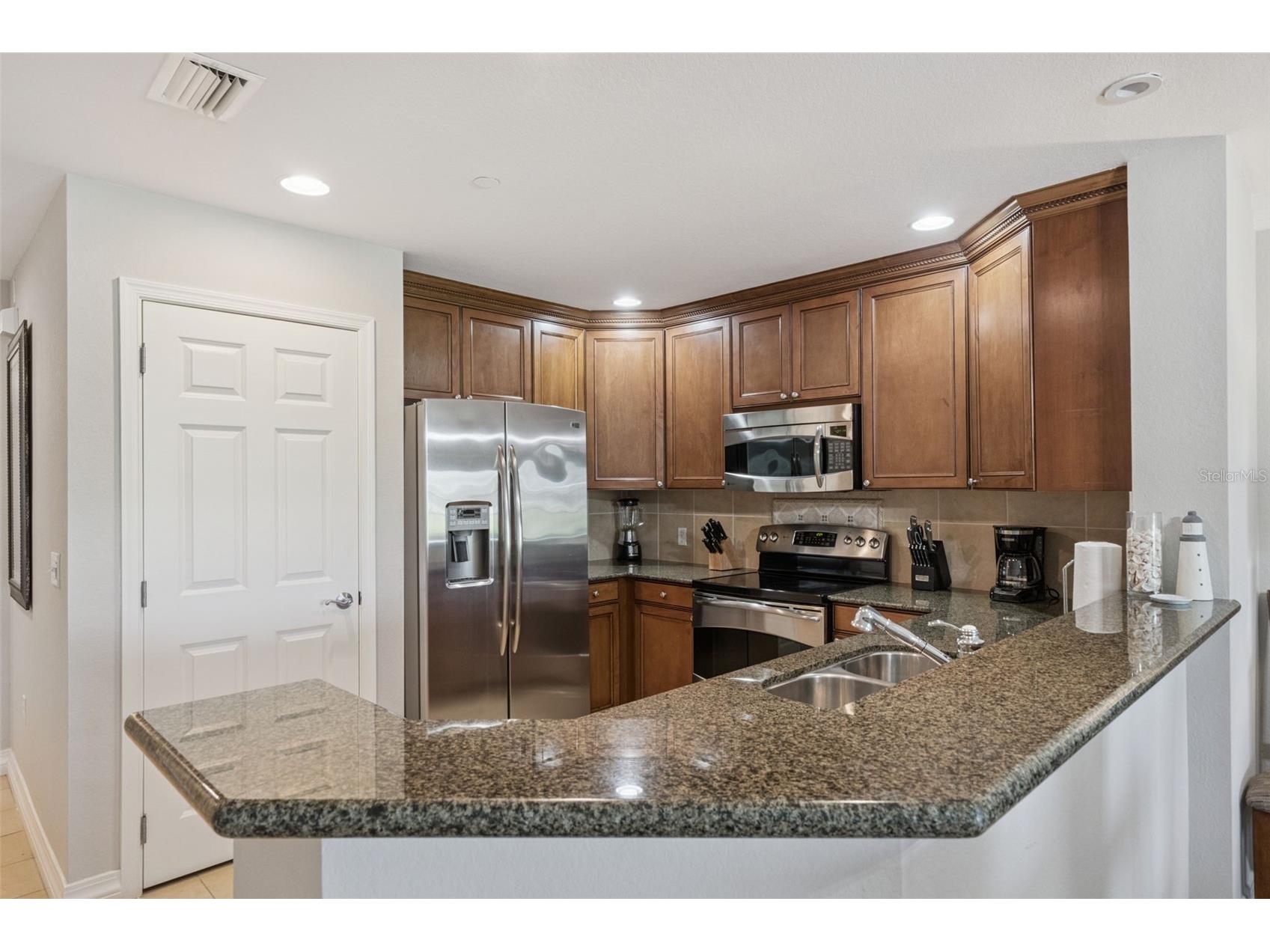 1100 Sunset View Circle #102 Reunion FL 34747 O6352145 image7