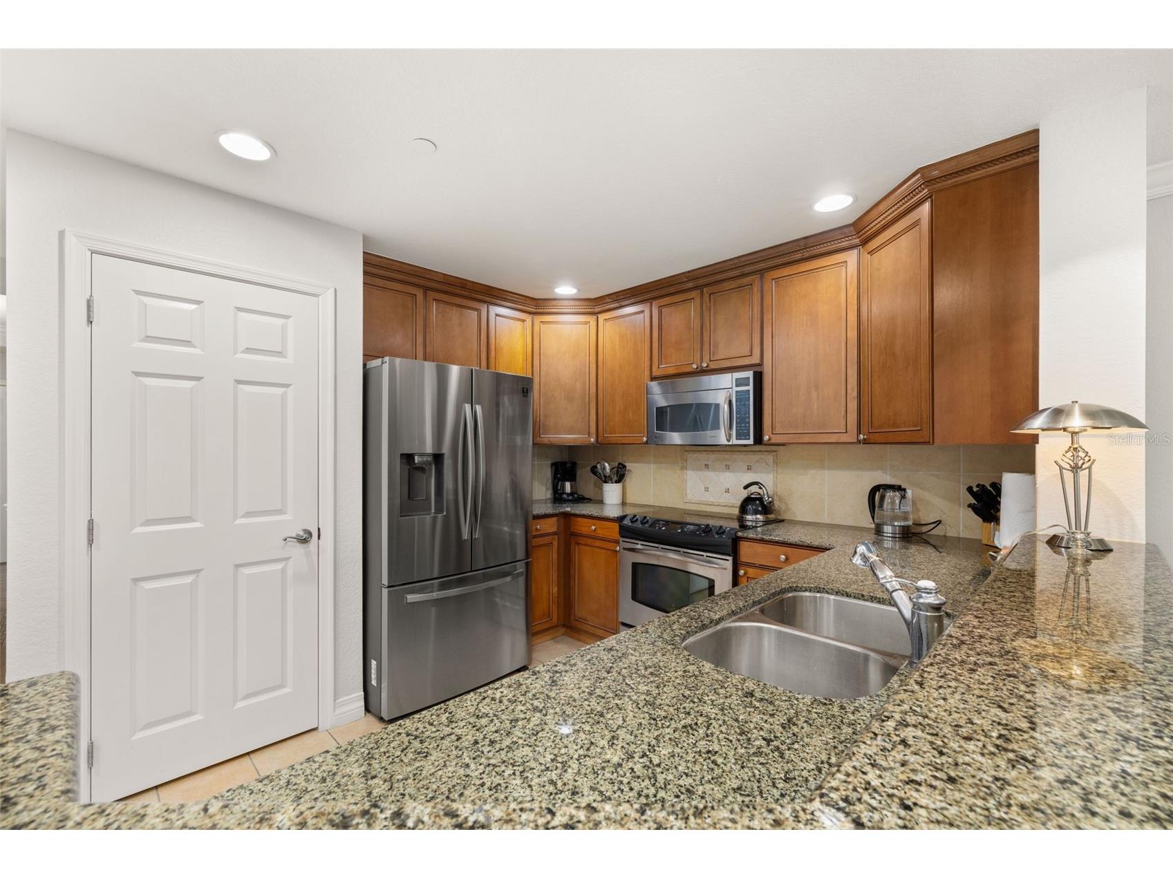 1100 Sunset View Circle #302 Reunion FL 34747 S5140232 image14