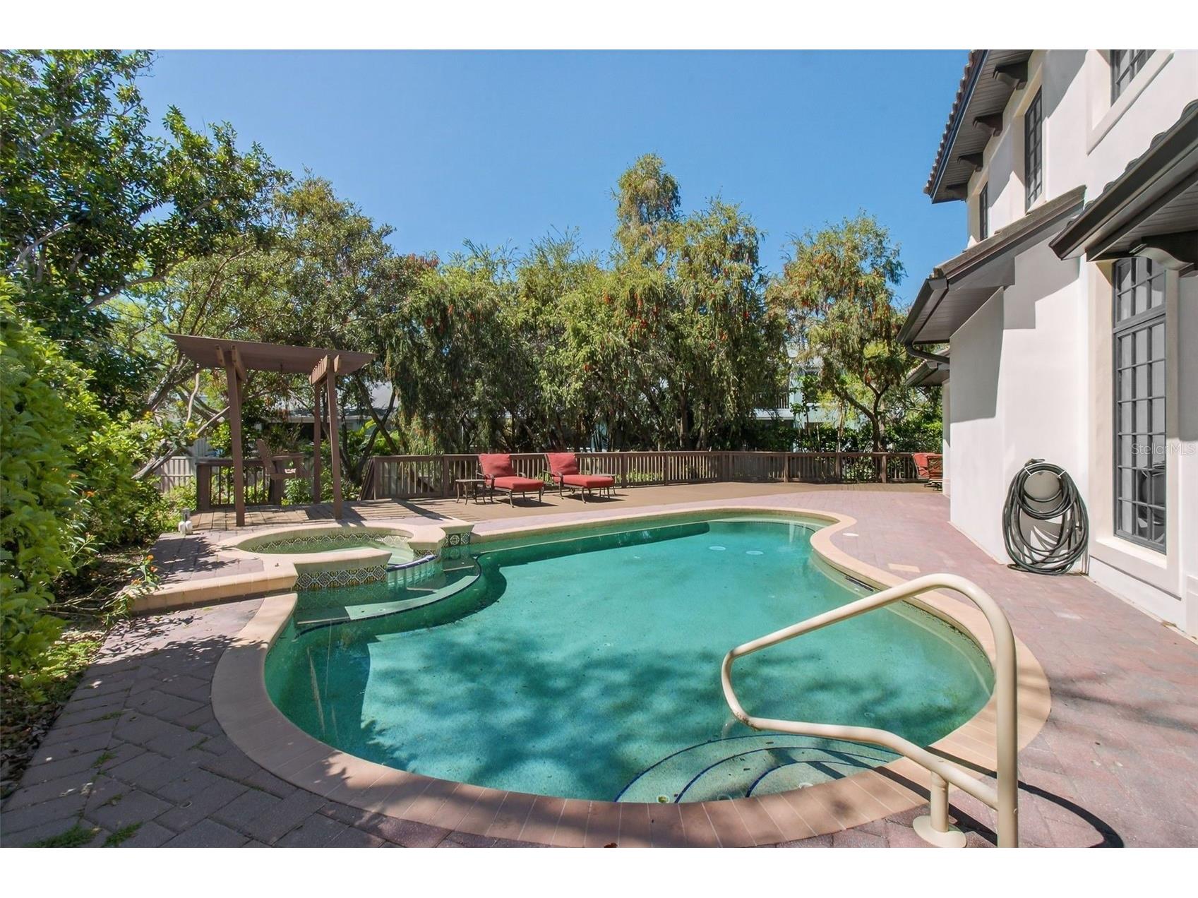 1100 Tortuga Circle NE Saint Petersburg FL 33702 TB8471794 image22