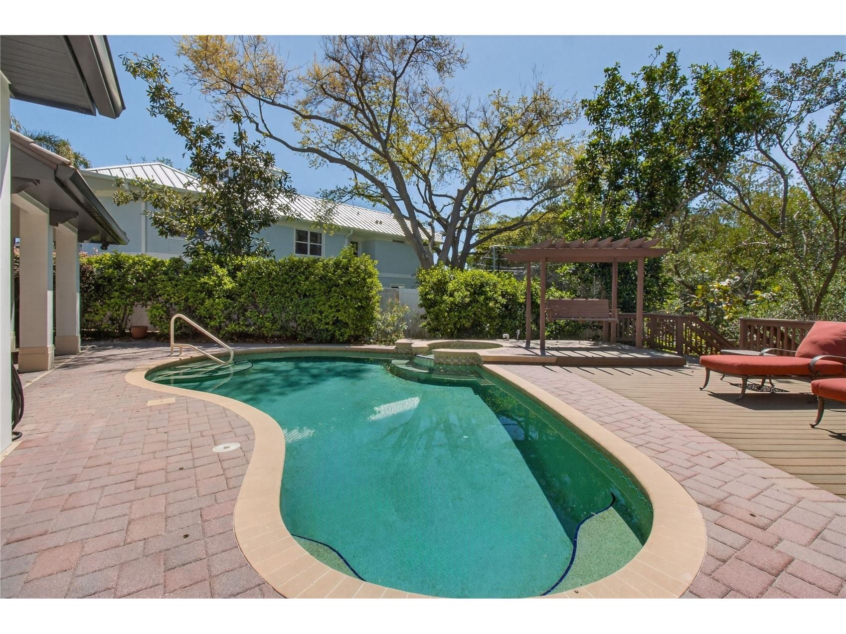 1100 Tortuga Circle NE Saint Petersburg FL 33702 TB8471794 image24