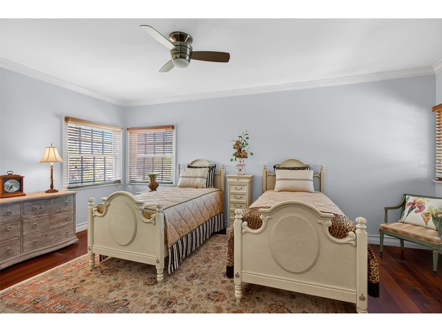 1100 Tortuga Circle NE Saint Petersburg FL 33702 TB8471794 image32