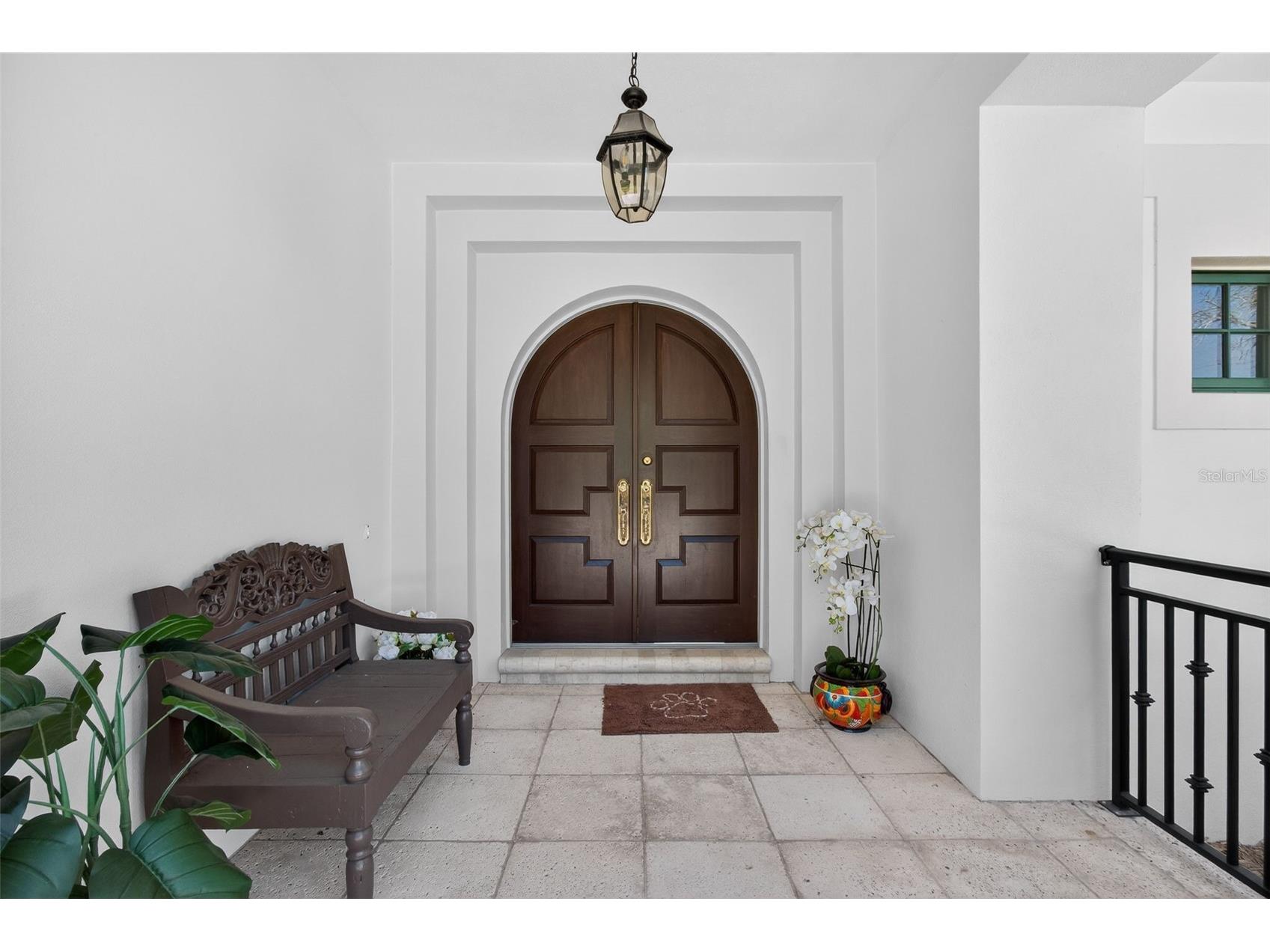 1100 Tortuga Circle NE Saint Petersburg FL 33702 TB8471794 image4