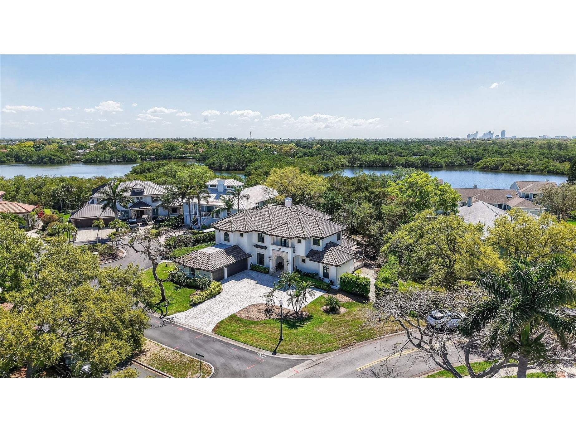1100 Tortuga Circle NE Saint Petersburg FL 33702 TB8471794 image41
