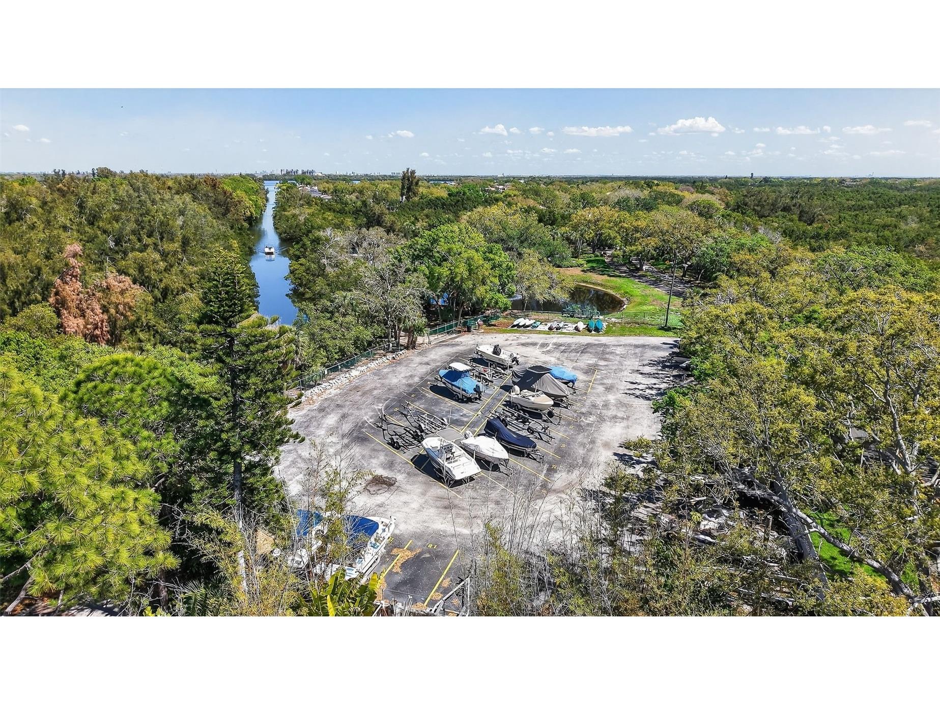 1100 Tortuga Circle NE Saint Petersburg FL 33702 TB8471794 image50