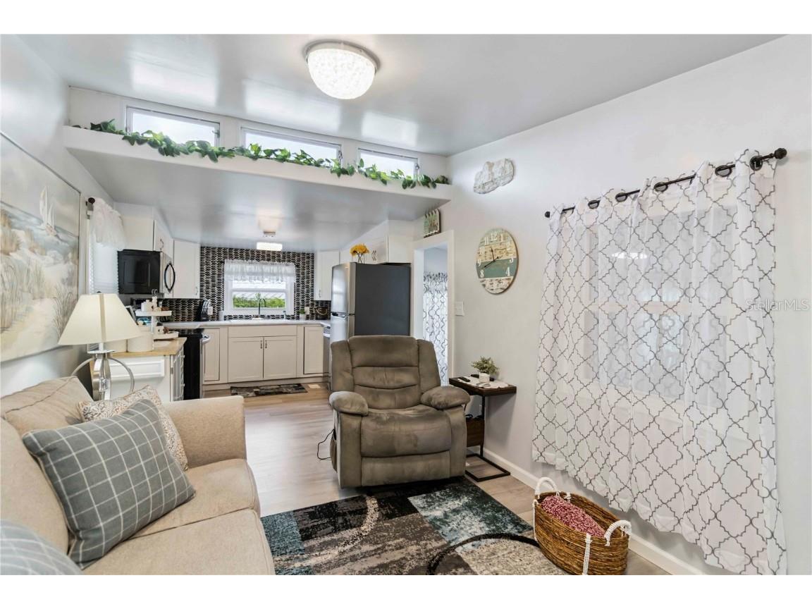 1100 University Parkway #54 Sarasota FL 34234 A4659676 image11