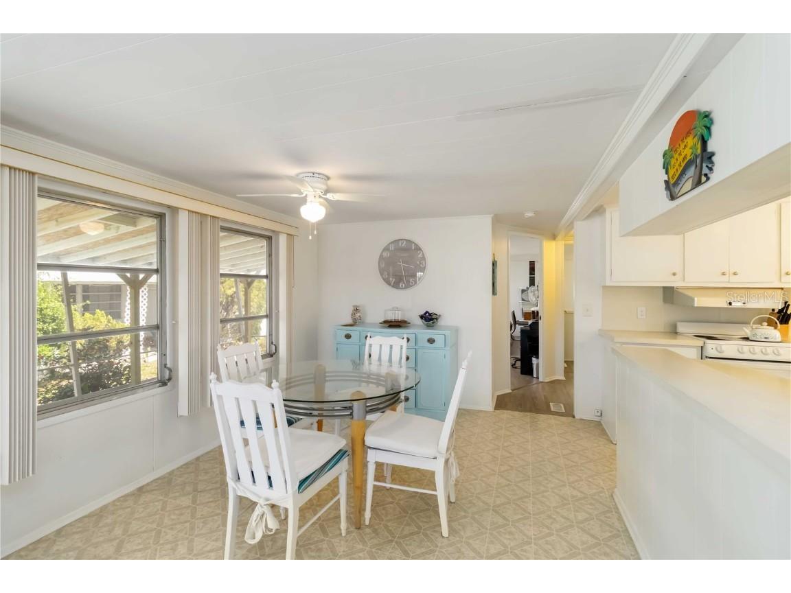 1100 University Parkway #58 Sarasota FL 34234 A4649771 image17