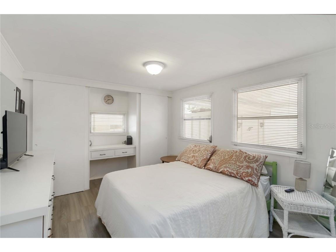 1100 University Parkway #58 Sarasota FL 34234 A4649771 image23