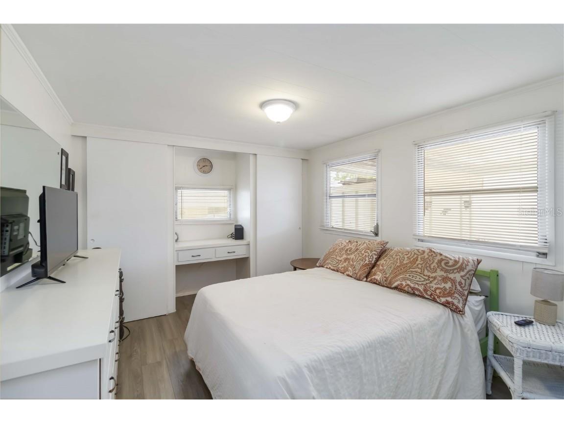 1100 University Parkway #58 Sarasota FL 34234 A4649771 image25