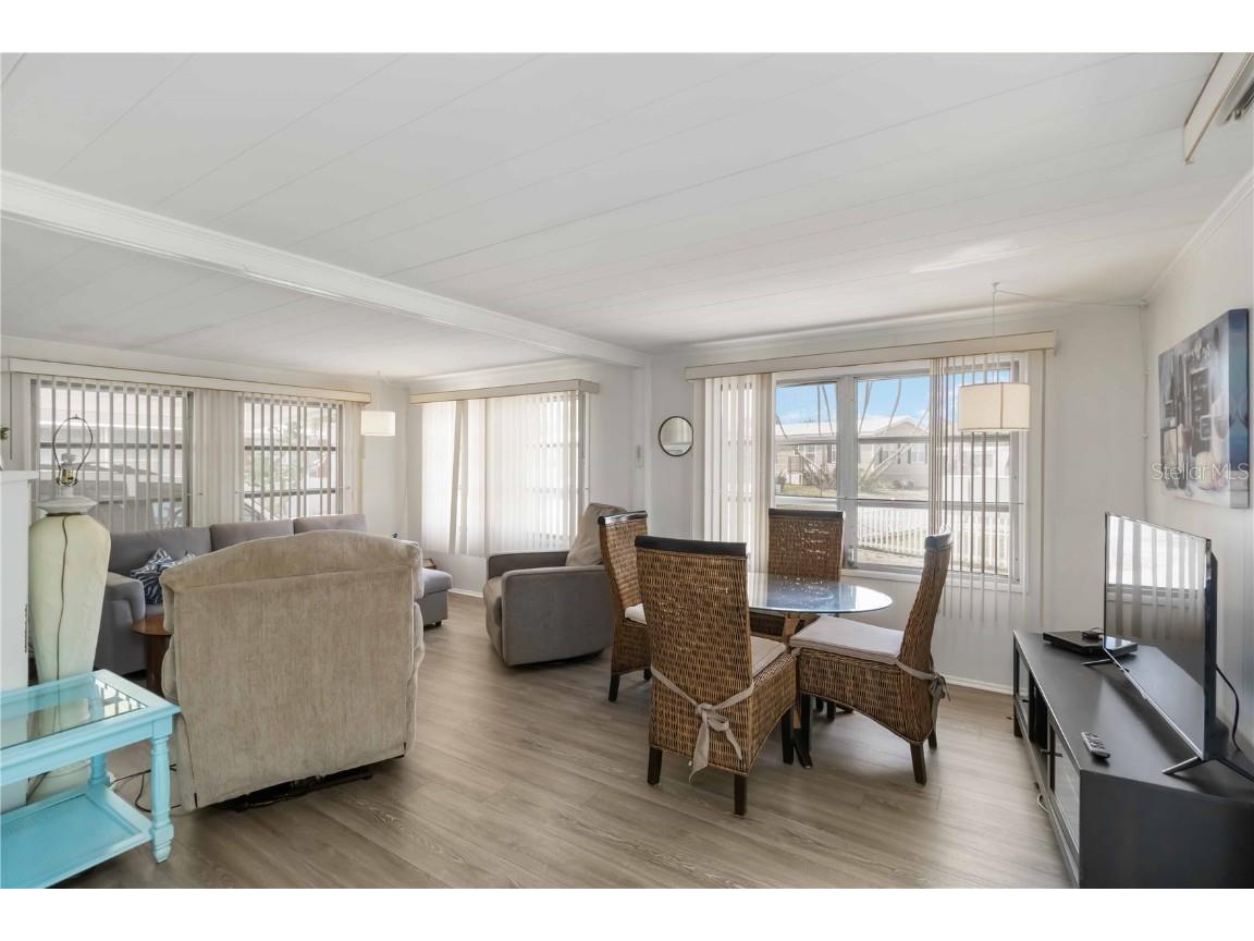 1100 University Parkway #58 Sarasota FL 34234 A4649771 image6