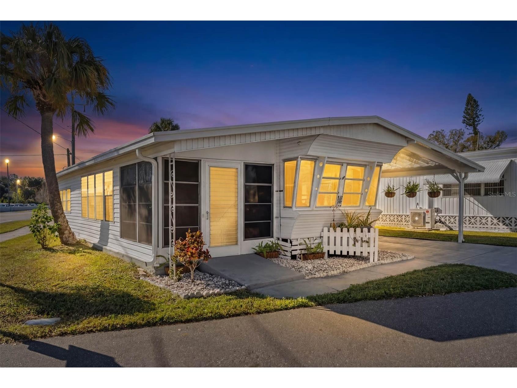 1100 University Parkway #68 Sarasota FL 34234 A4680646 image1