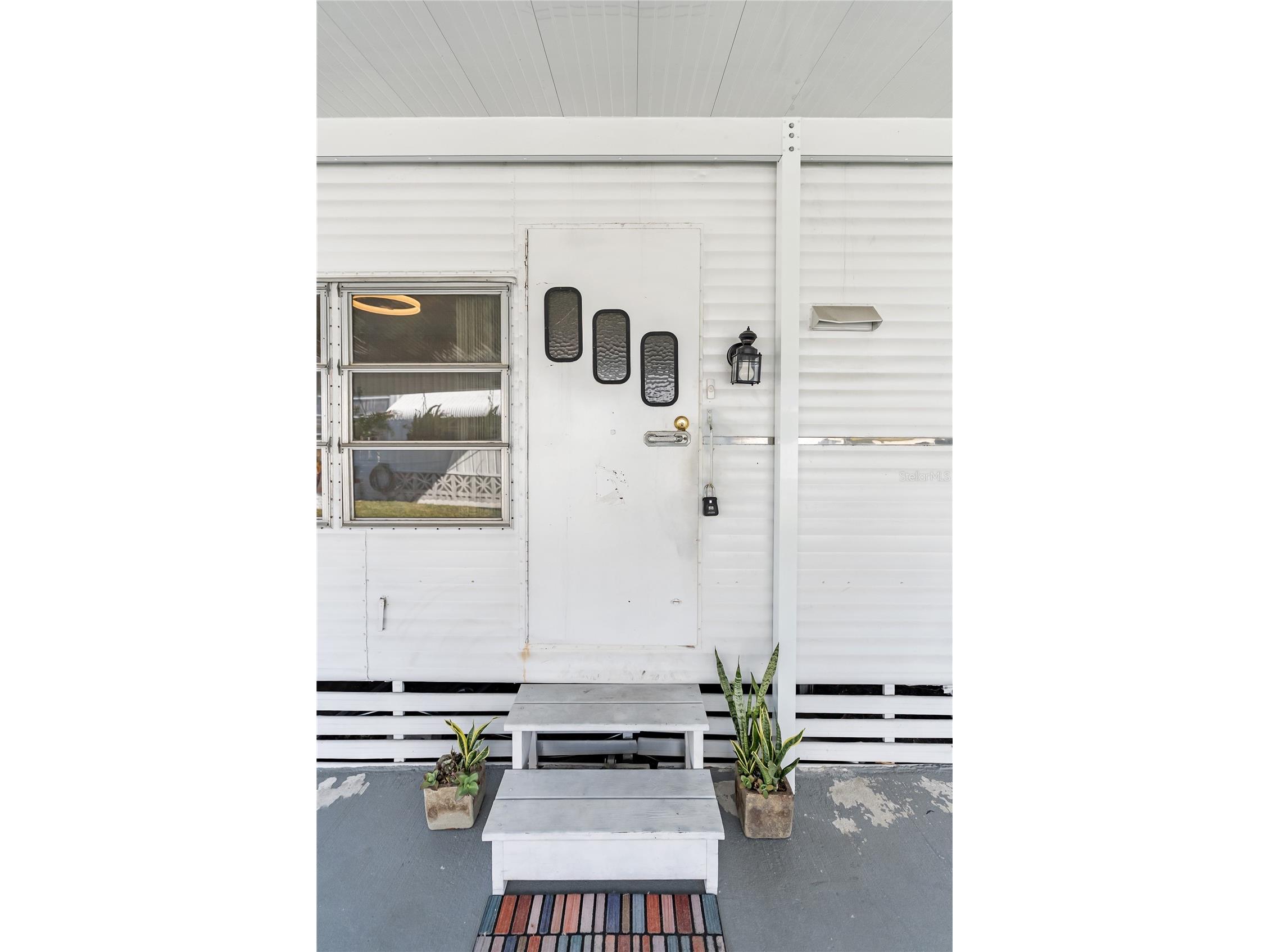 1100 University Parkway #68 Sarasota FL 34234 A4680646 image27