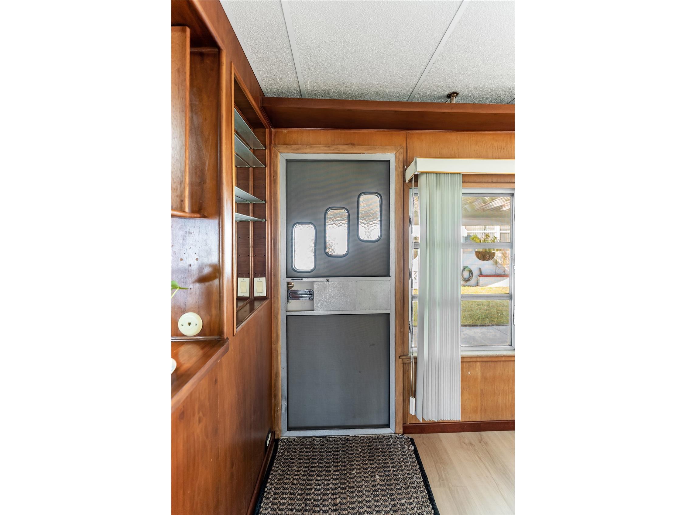 1100 University Parkway #68 Sarasota FL 34234 A4680646 image29