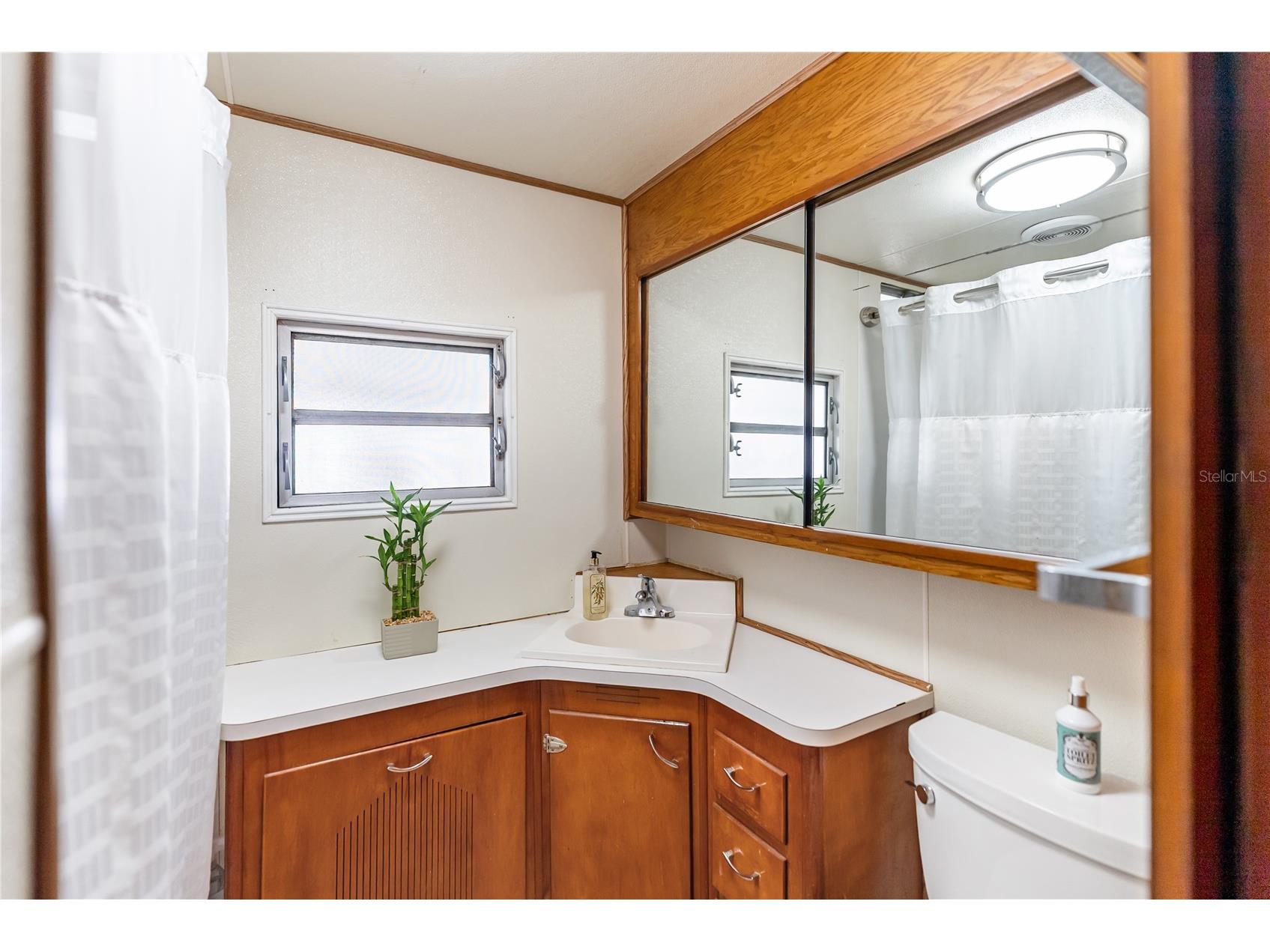 1100 University Parkway #68 Sarasota FL 34234 A4680646 image6