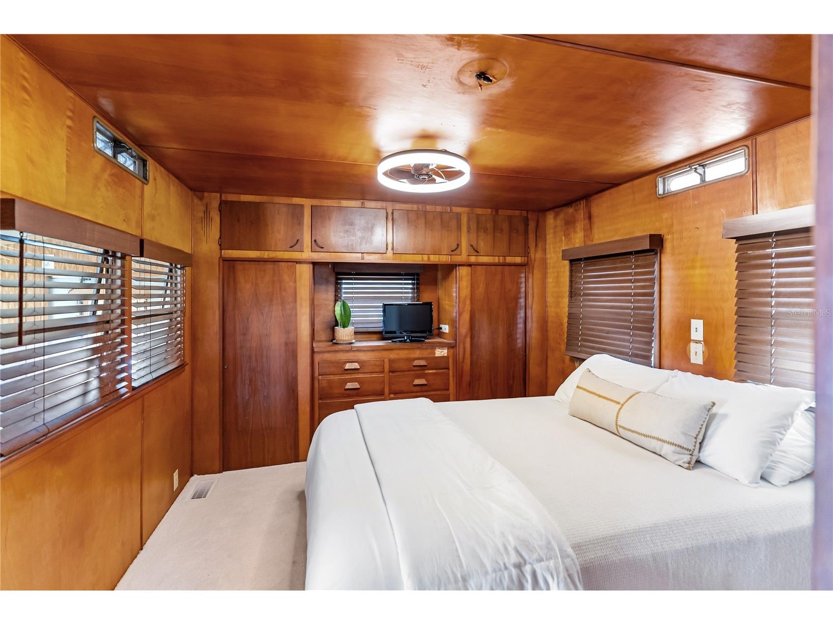 1100 University Parkway #68 Sarasota FL 34234 A4680646 image7