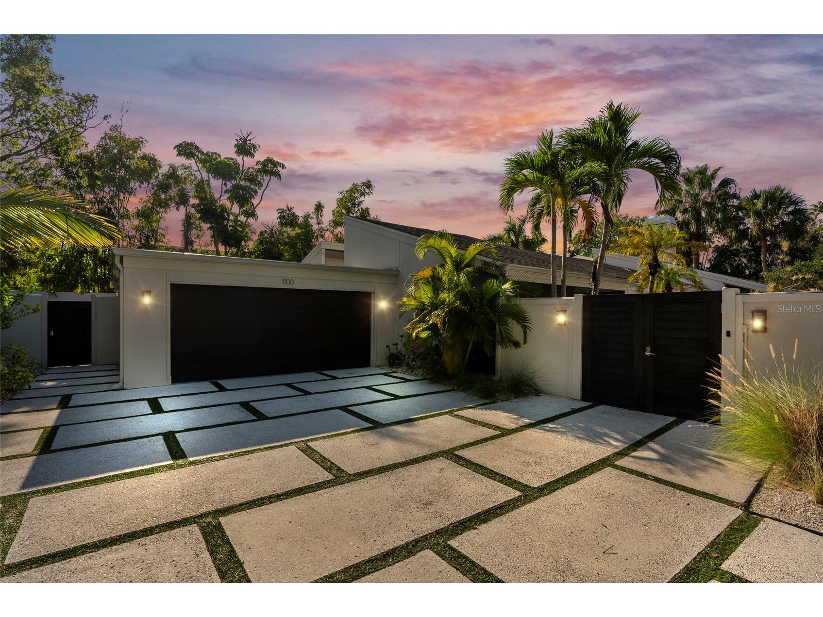 1100 Westway Drive Sarasota FL 34236 A4660952 image1