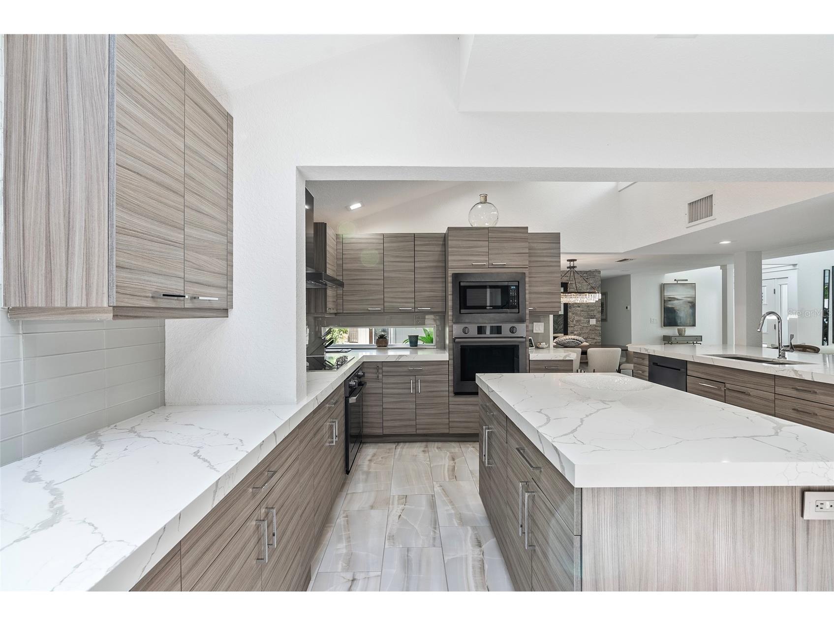 1100 Westway Drive Sarasota FL 34236 A4660952 image13