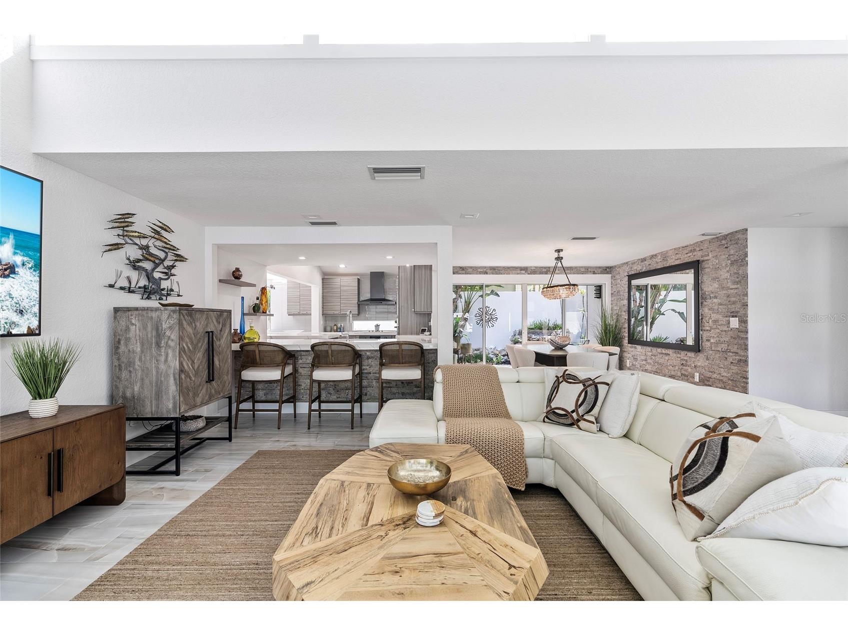 1100 Westway Drive Sarasota FL 34236 A4660952 image7