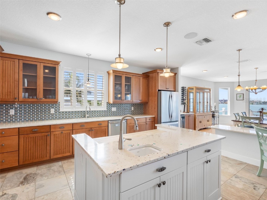 11000 8th Street E Treasure Island FL 33706 - BOCA CIEGA BAY TB8388340 image21