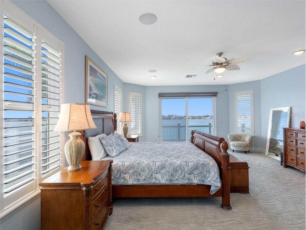 11000 8th Street E Treasure Island FL 33706 - BOCA CIEGA BAY TB8388340 image32