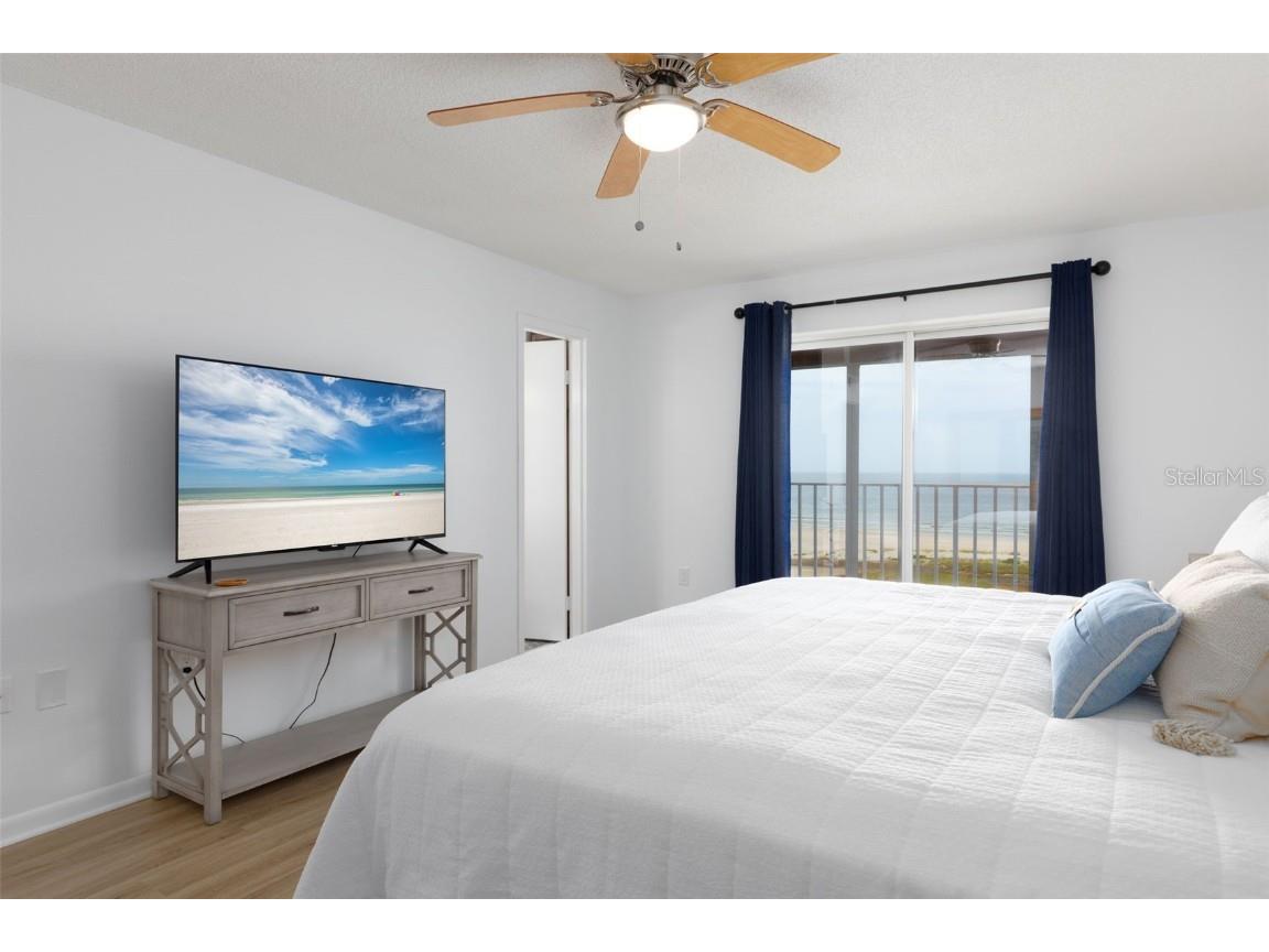 11000 Gulf Boulevard #1002 Treasure Island FL 33706 TB8310373 image12