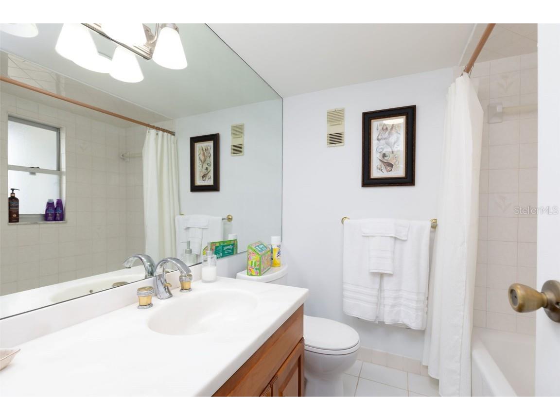 11000 Gulf Boulevard #1002 Treasure Island FL 33706 TB8310373 image18