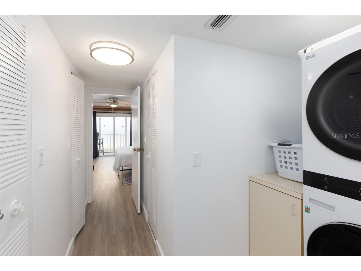 11000 Gulf Boulevard #1002 Treasure Island FL 33706 TB8310373 image26