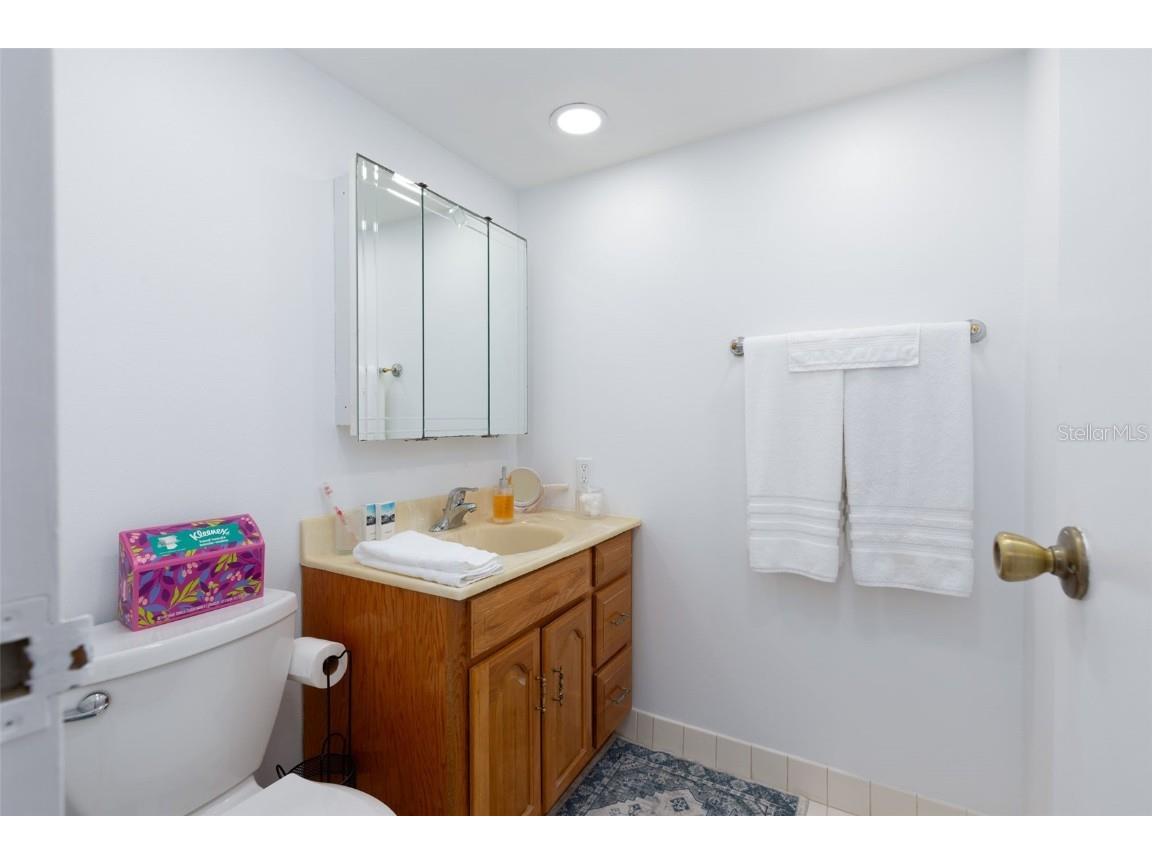 11000 Gulf Boulevard #1002 Treasure Island FL 33706 TB8310373 image27