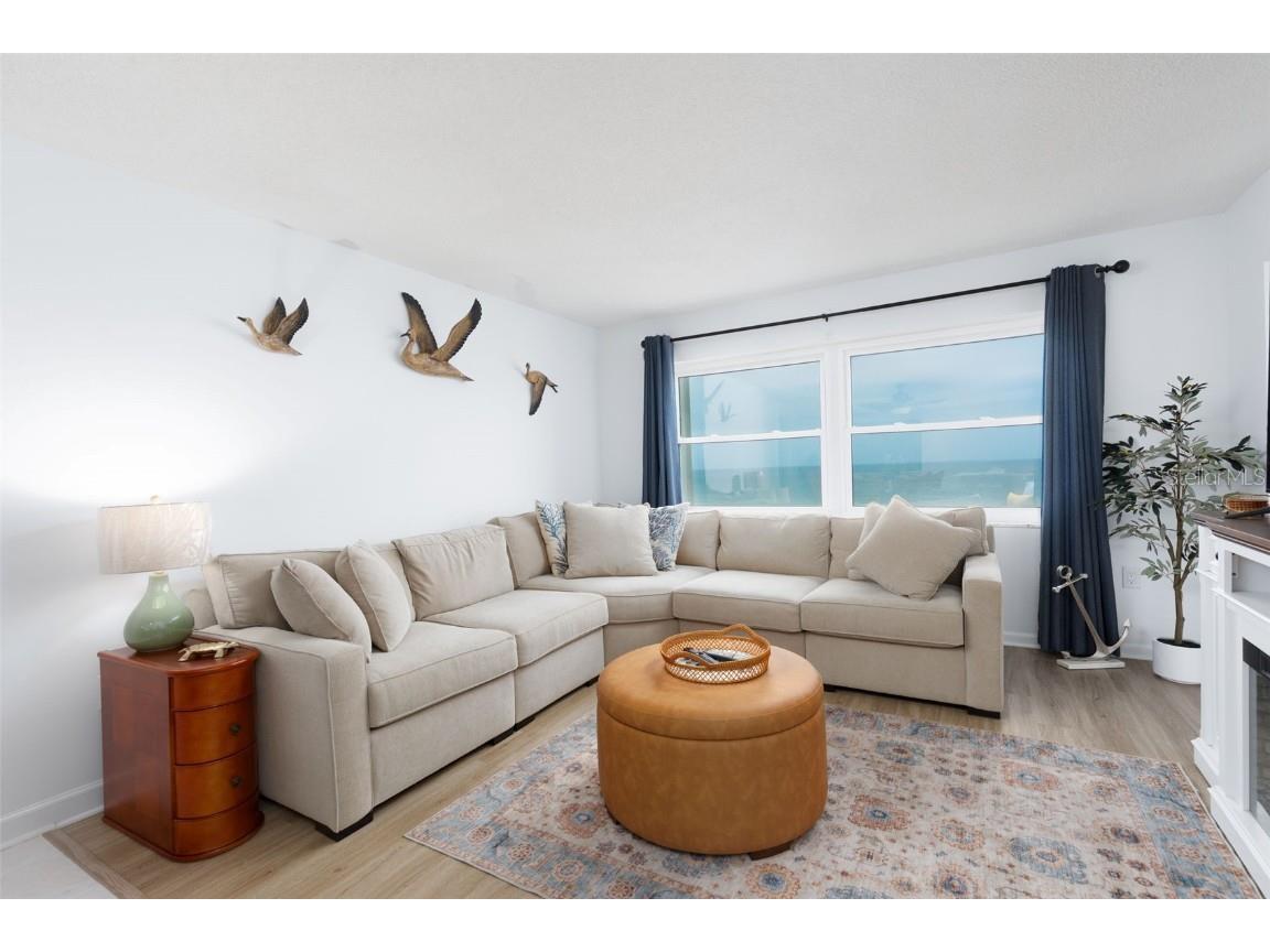 11000 Gulf Boulevard #1002 Treasure Island FL 33706 TB8310373 image3