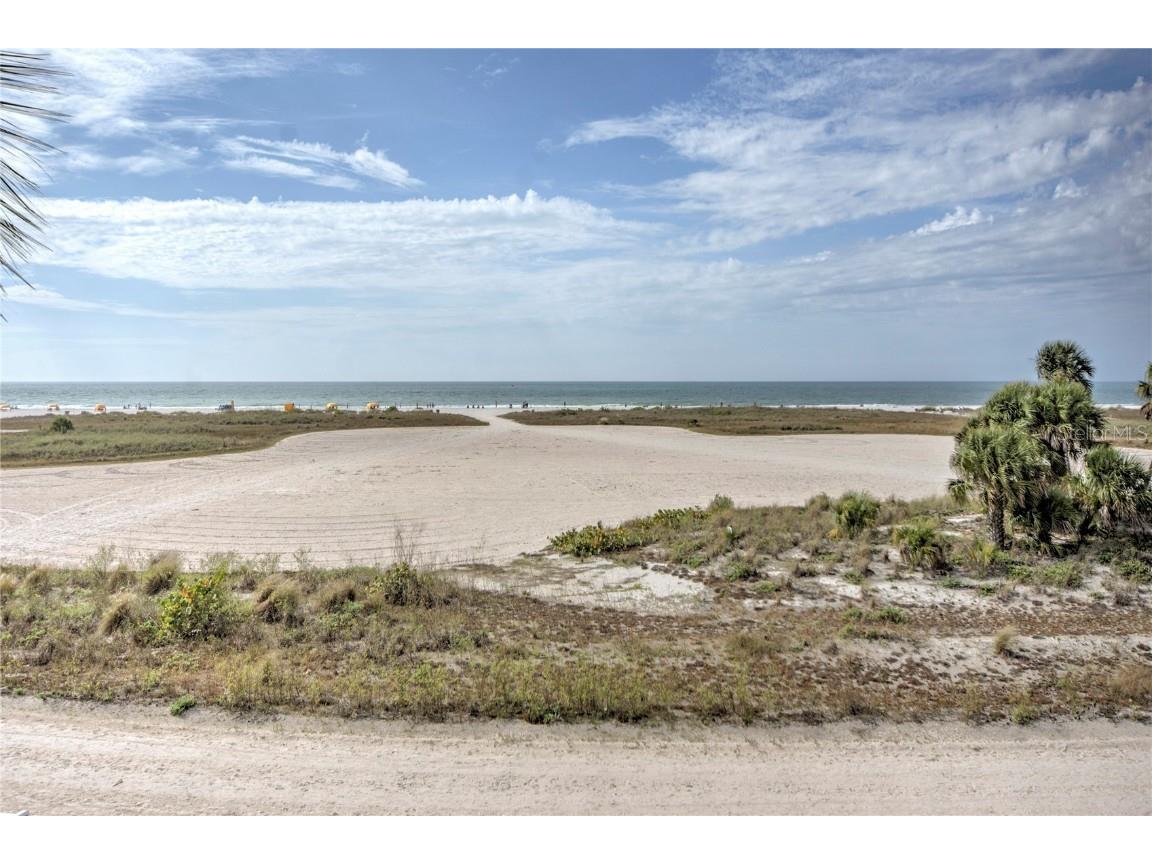 11000 Gulf Boulevard #302 Treasure Island FL 33706 - GULF OF MEXICO U8197101 image1