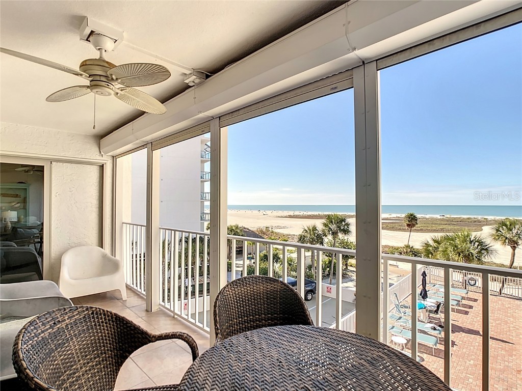 11000 Gulf Boulevard #402 Treasure Island FL 33706 U8229478 image1