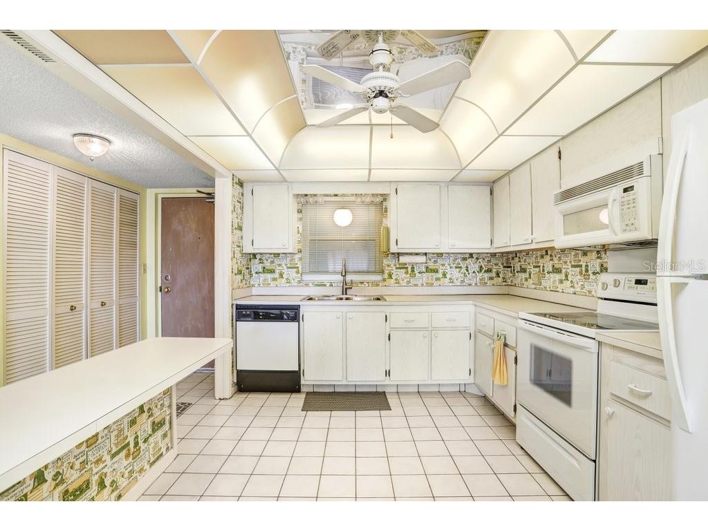 11000 Gulf Boulevard #603 Treasure Island FL 33706 TB8505862 image10