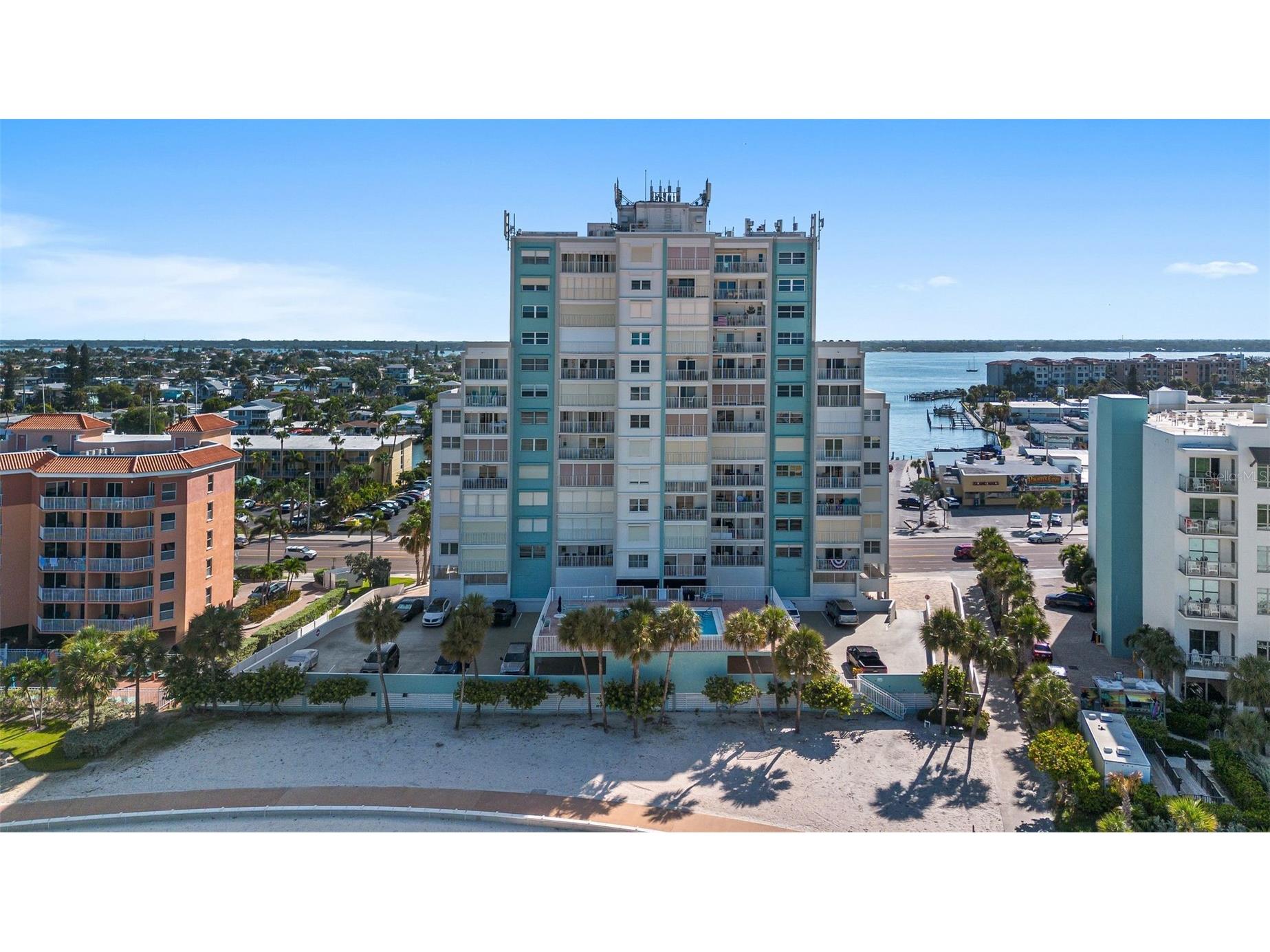 11000 Gulf Boulevard #702 Treasure Island FL 33706 TB8463416 image1