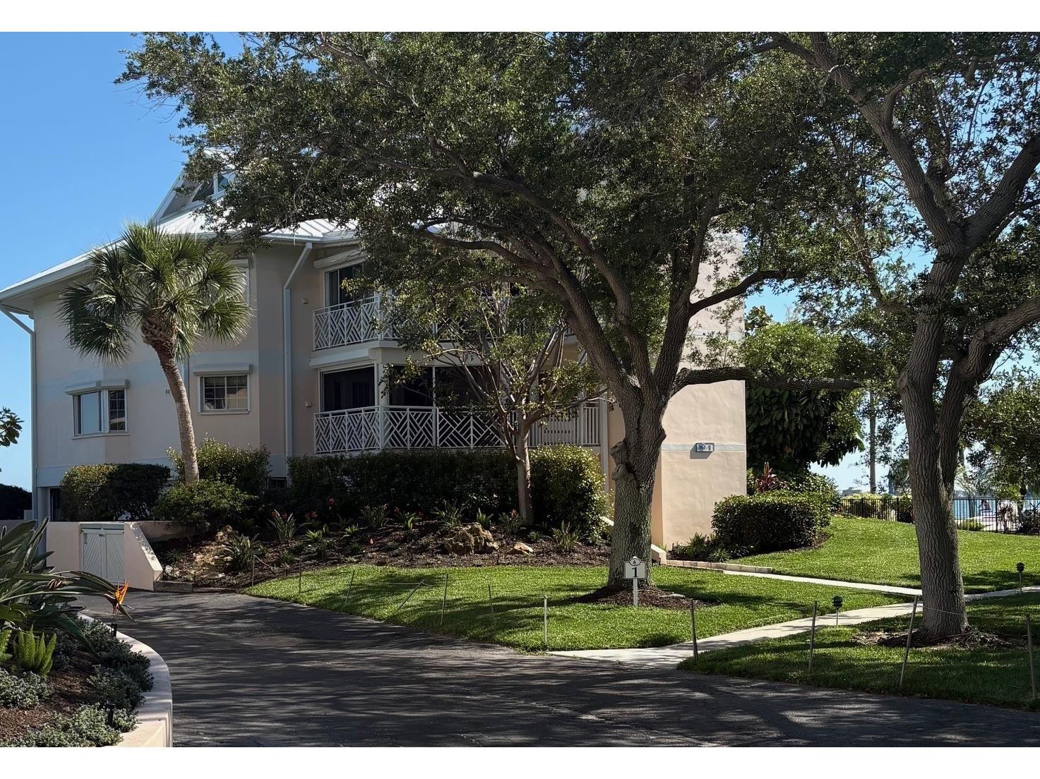 11000 Placida Road #101 Placida FL 33946 - PLACIDA HARBOUR ICW D6147323 image1