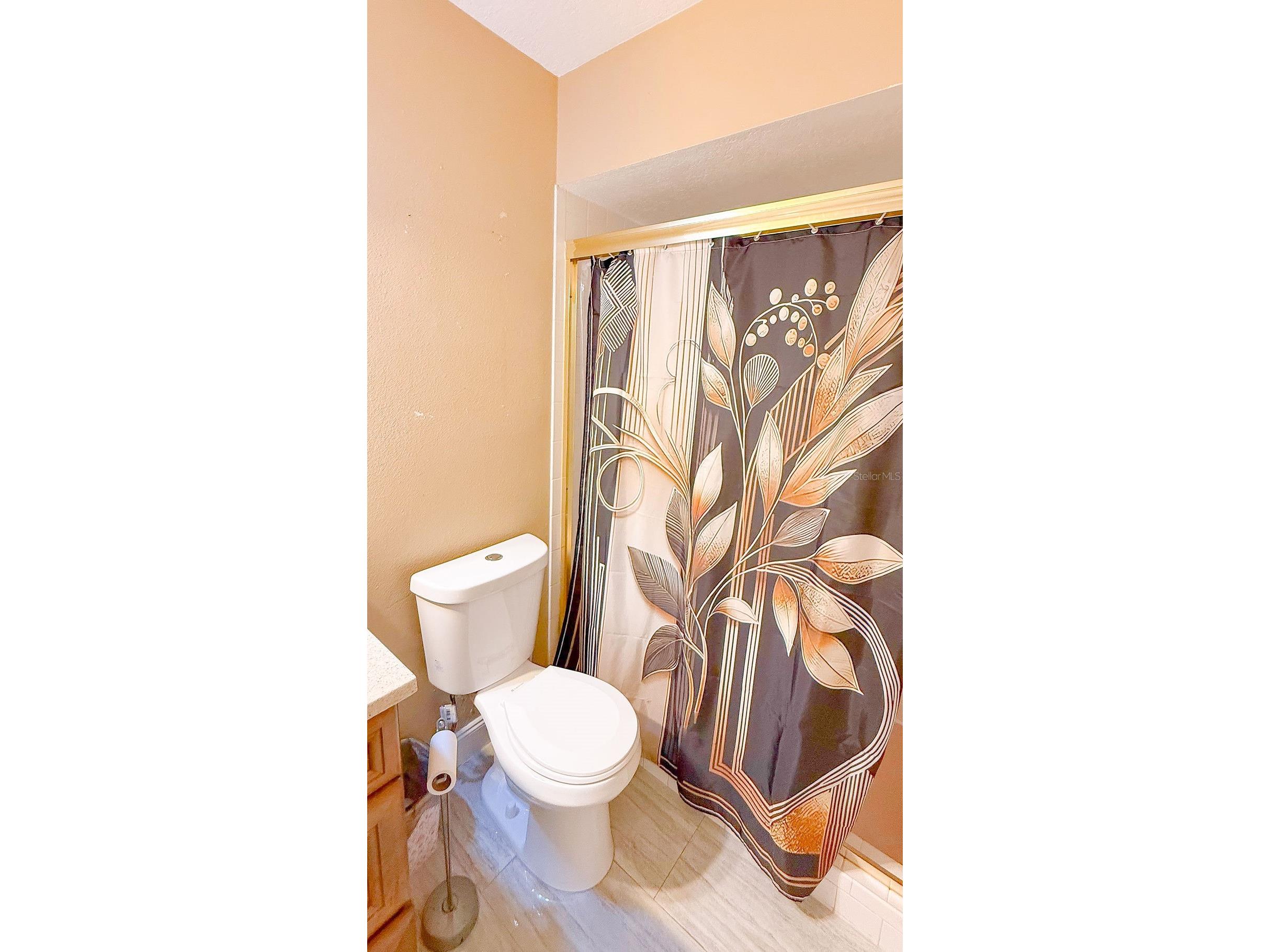 11001 N Armenia Avenue Tampa FL 33612 TB8528768 image24
