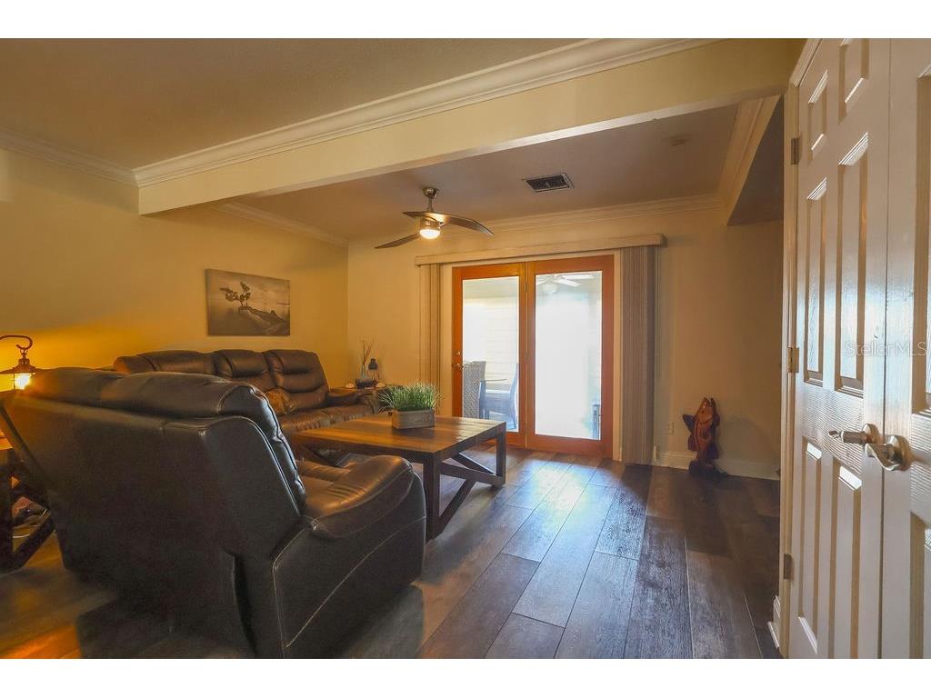 11001 SE Sunset Harbor Road #B10 Summerfield FL 34491 OM722138 image3