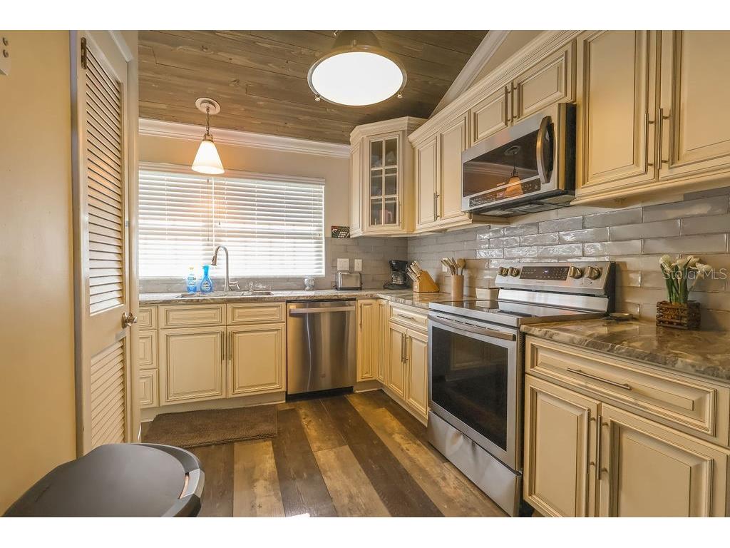 11001 SE Sunset Harbor Road #B10 Summerfield FL 34491 OM722138 image7