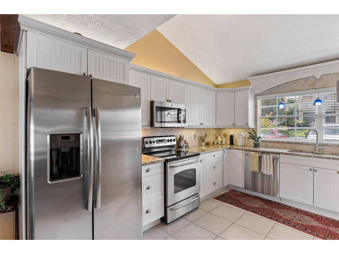 11001 SE Sunset Harbor Road #B13 Summerfield FL 34491 - LAKE WEIR OM707665 image16