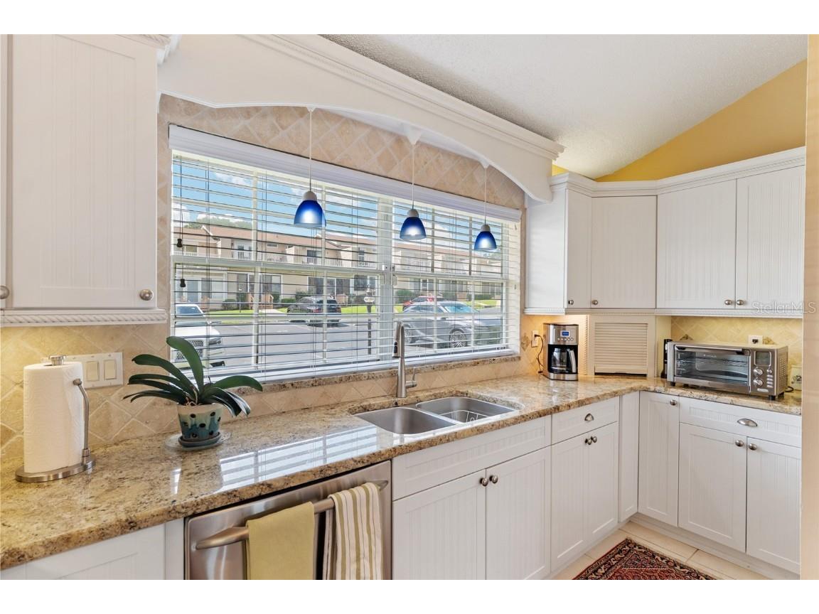 11001 SE Sunset Harbor Road #B13 Summerfield FL 34491 - LAKE WEIR OM707665 image18