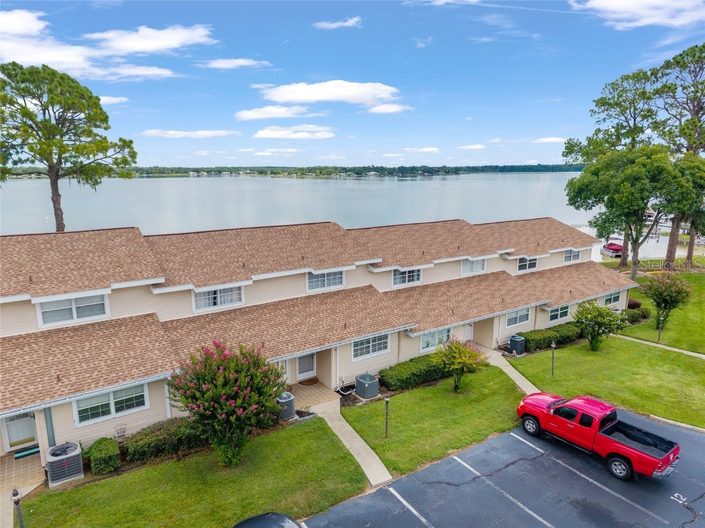 11001 SE Sunset Harbor Road #B13 Summerfield FL 34491 - LAKE WEIR OM707665 image3