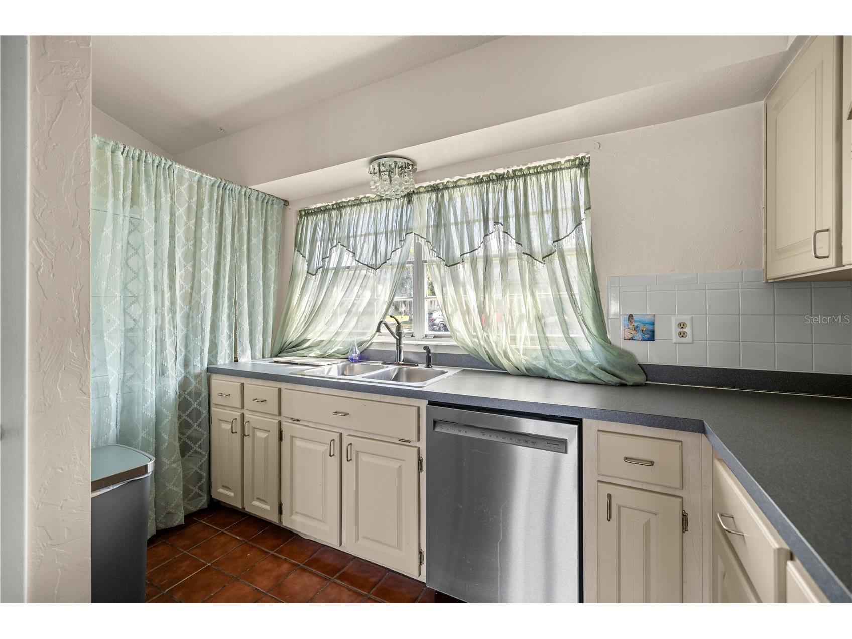 11001 SE Sunset Harbor Road #B14 Summerfield FL 34491 - LAKE WEIR OM716522 image15