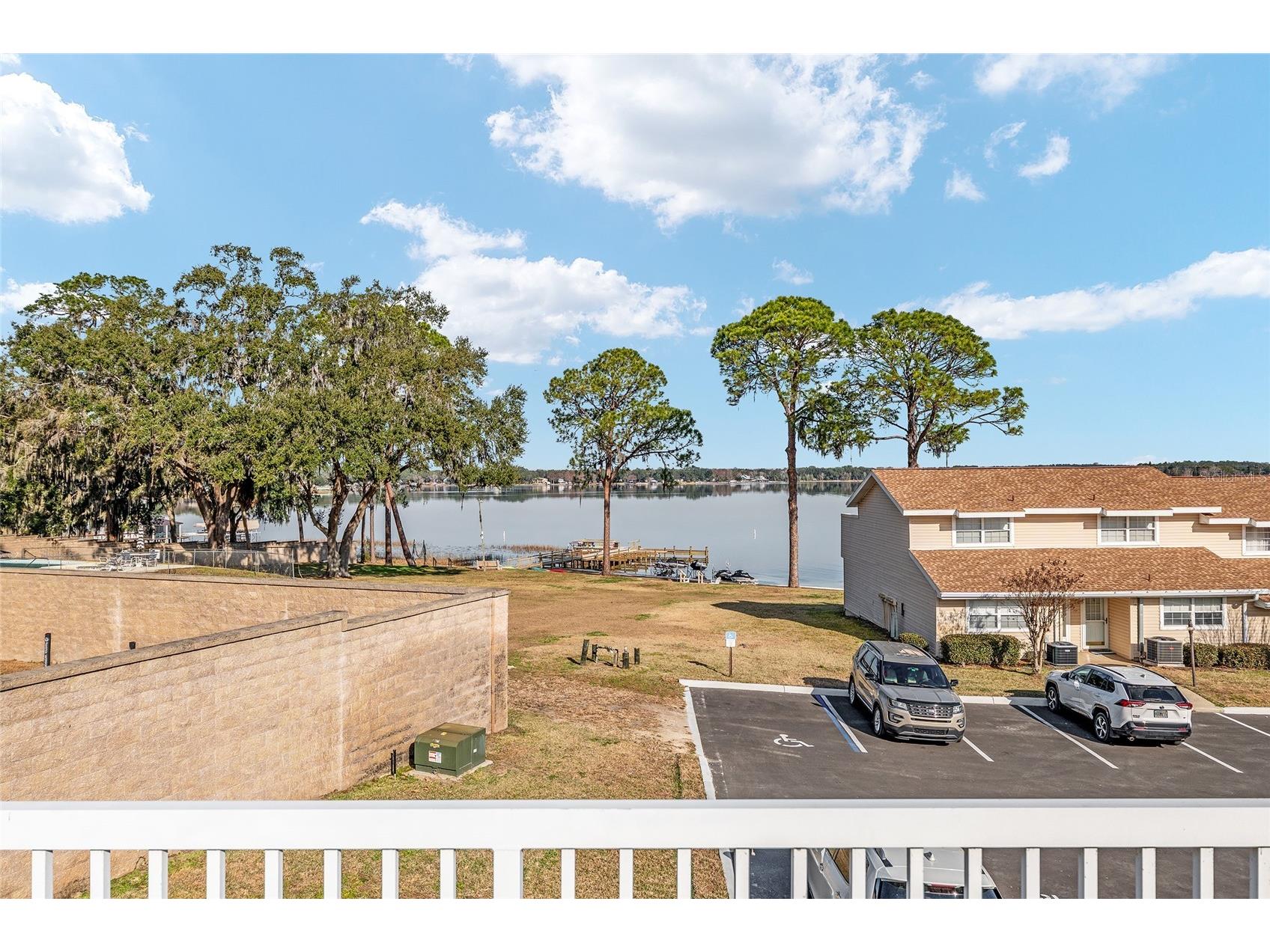 11001 SE Sunset Harbor Road #D18 Summerfield FL 34491 OM717825 image2