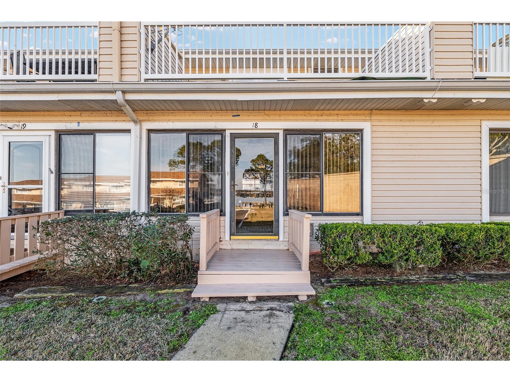 11001 SE Sunset Harbor Road #D18 Summerfield FL 34491 OM717825 image4