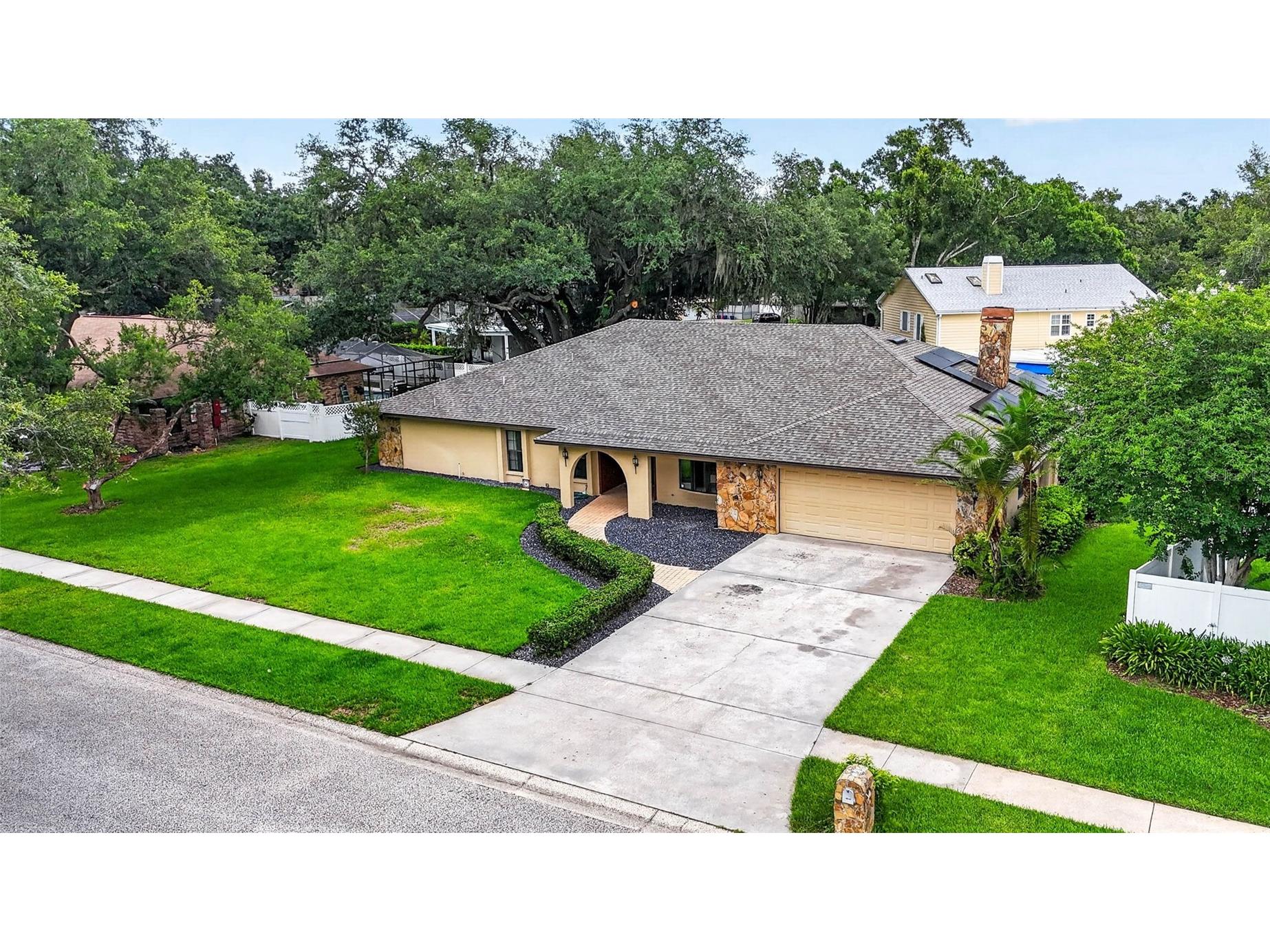 11004 Theresa Arbor Drive Temple Terrace FL 33617 TB8510376 image2