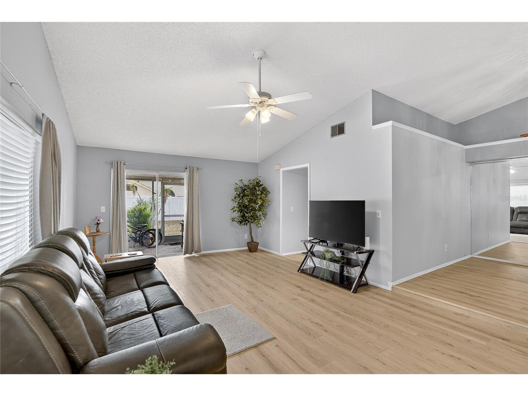 11005 Kenbrook Drive Riverview FL 33578 TB8438774 image17