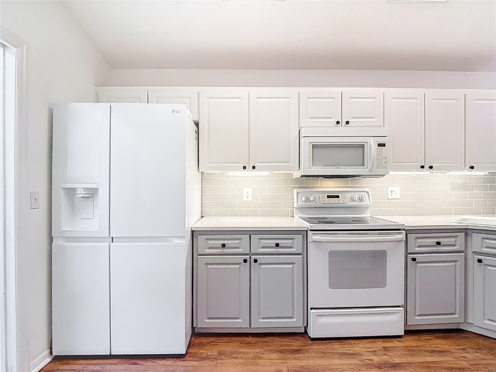 11005 Millbury Court New Port Richey FL 34654 W7880480 image22