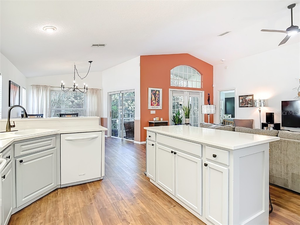 11005 Millbury Court New Port Richey FL 34654 W7880480 image23