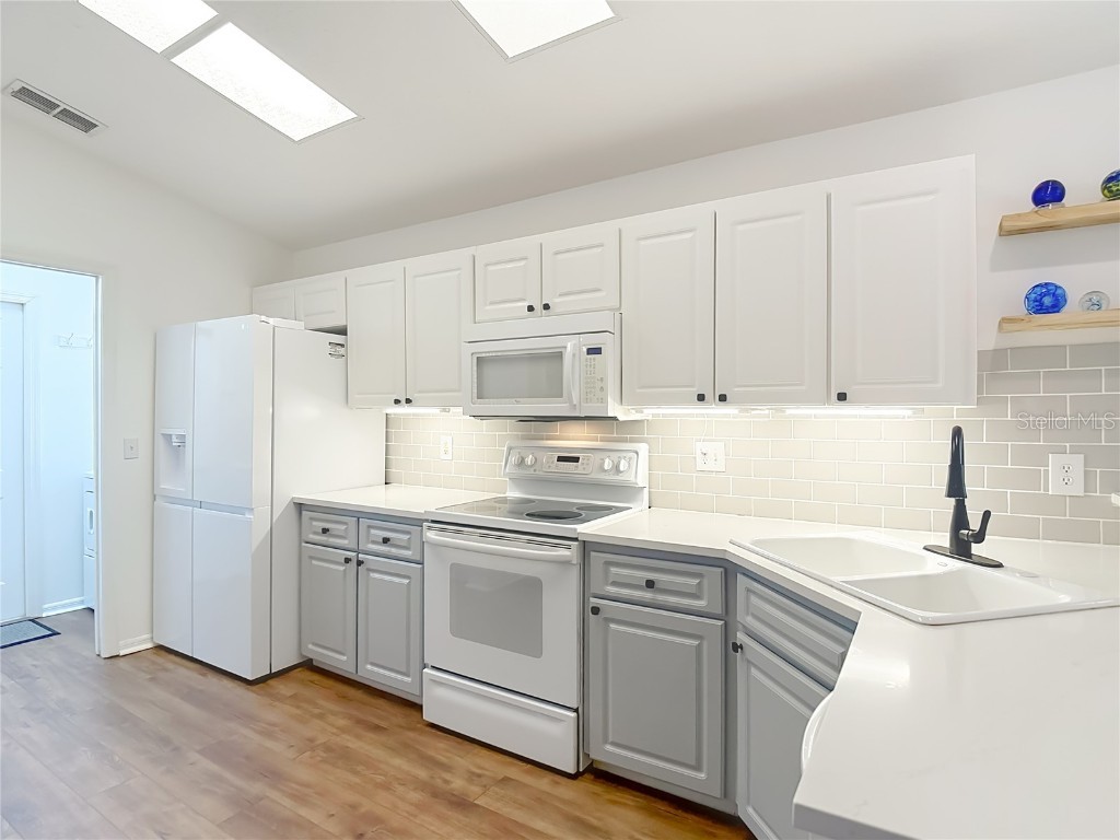 11005 Millbury Court New Port Richey FL 34654 W7880480 image26