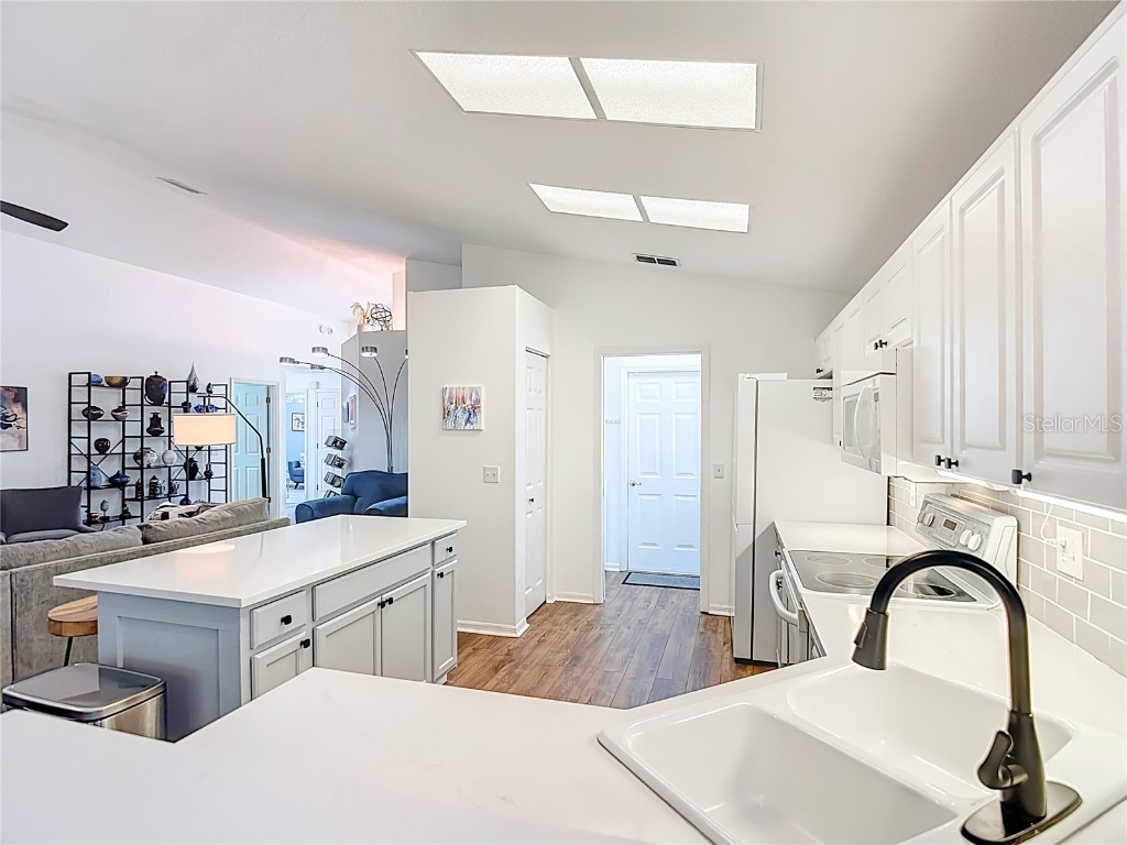 11005 Millbury Court New Port Richey FL 34654 W7880480 image27