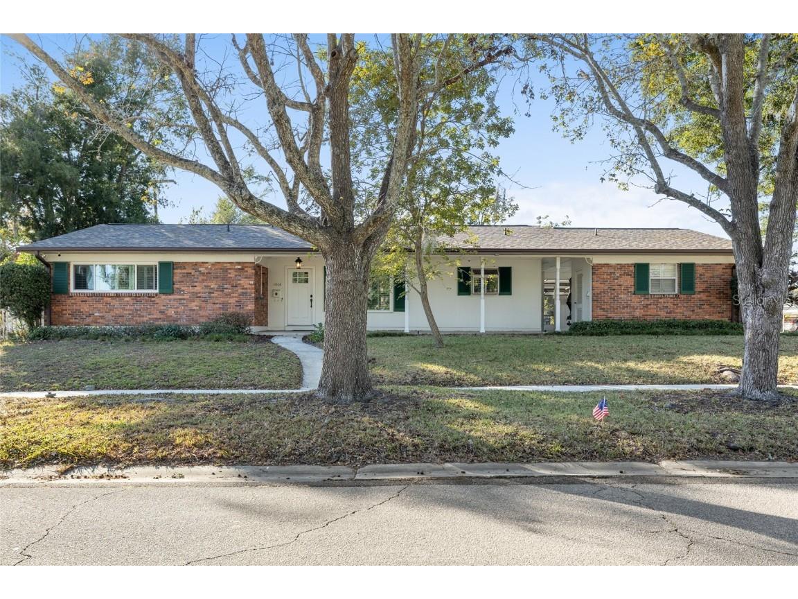 11006 Carrollwood Drive Tampa FL 33618 - LAKE CARROLL TB8447849 image2