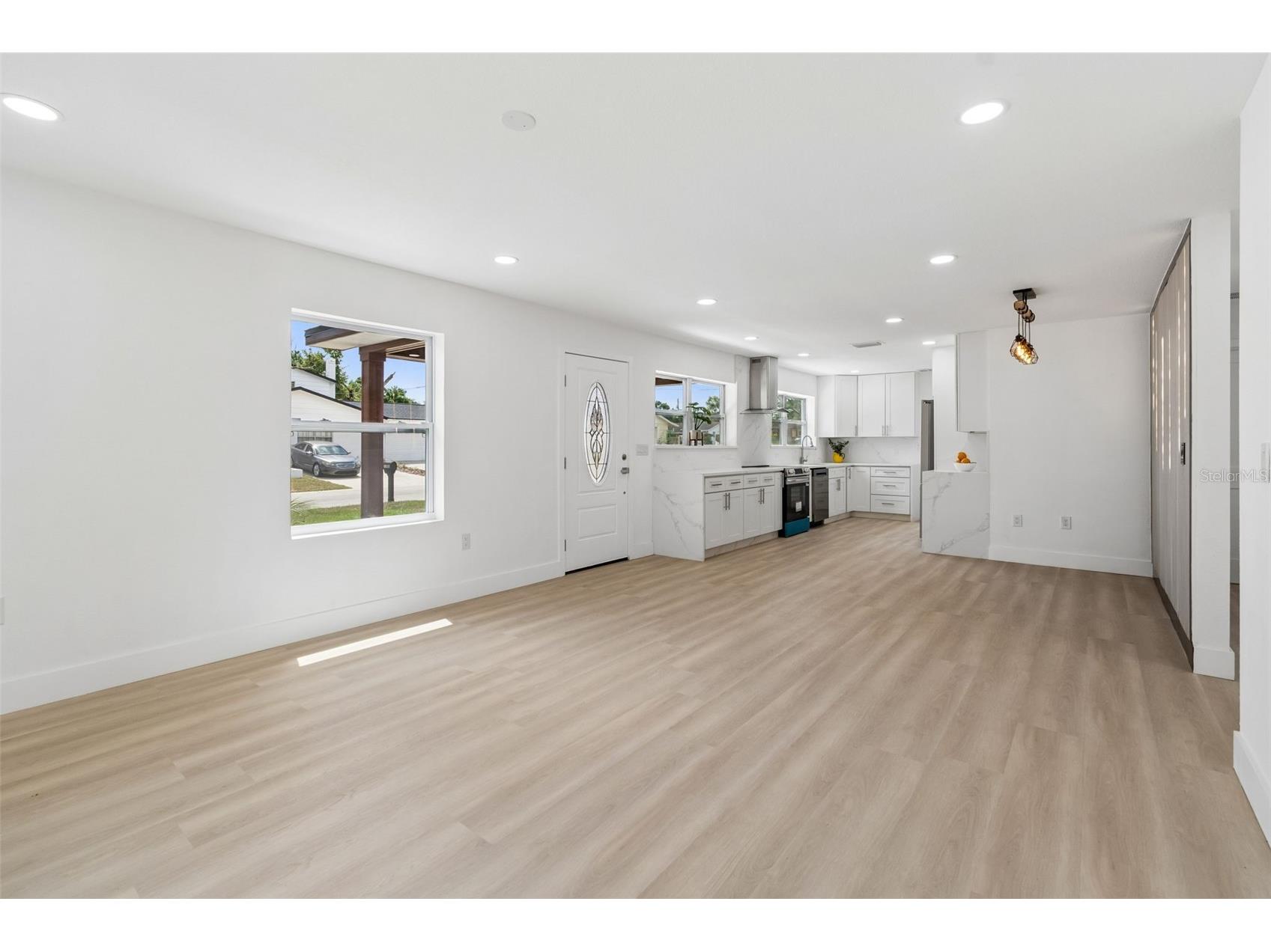 11006 N 61st Street Tampa FL 33617 TB8509089 image11